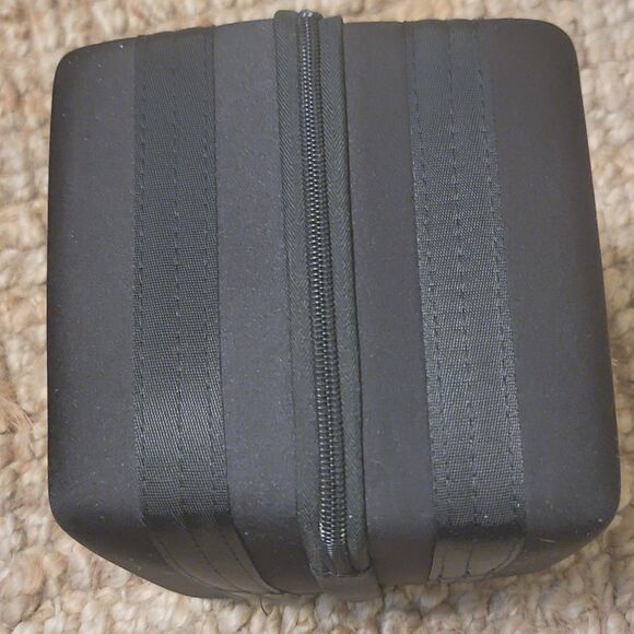 Tim Tam Black Power Massager Muscle Deep Tissue Cordless w Charger & Travel Case - Picture 8 of 14